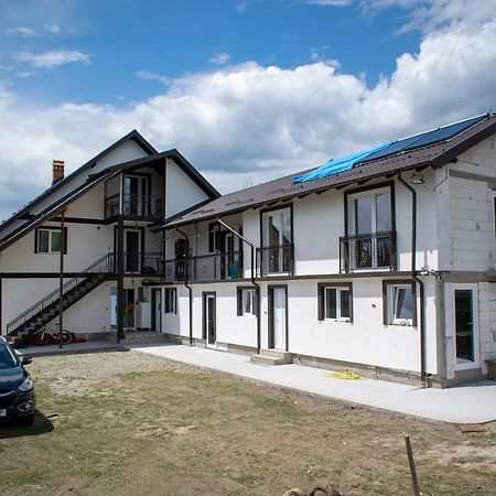 Casa Nevada Ξενοδοχείο Curtea de Argeş Εξωτερικό φωτογραφία