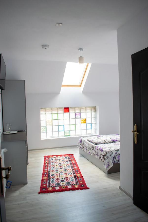 Casa Nevada Ξενοδοχείο Curtea de Argeş Εξωτερικό φωτογραφία