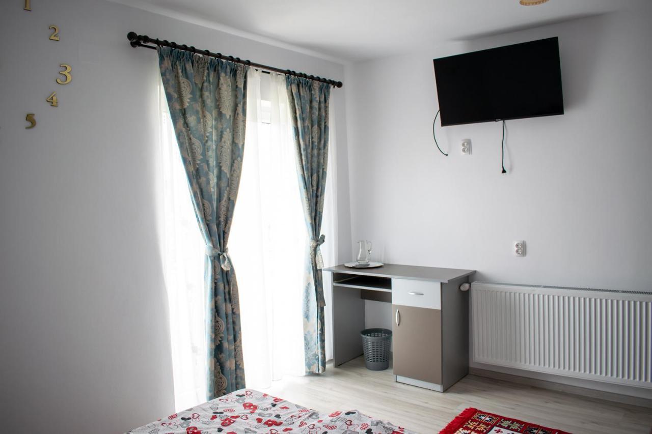 Casa Nevada Ξενοδοχείο Curtea de Argeş Εξωτερικό φωτογραφία